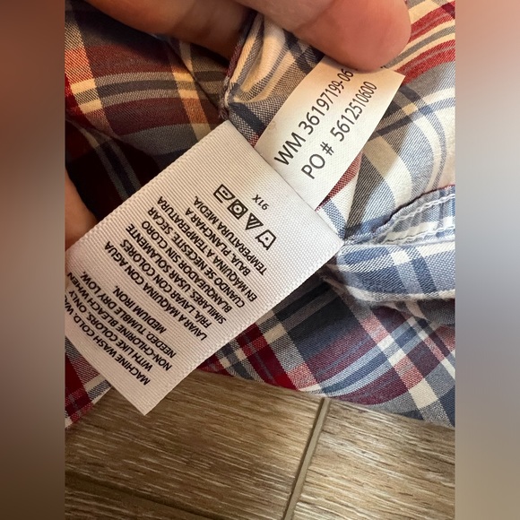 George Mens XL 46-48 Red Plaid Classic Fit Long Sleeve Button Shirt - Picture 6 of 6